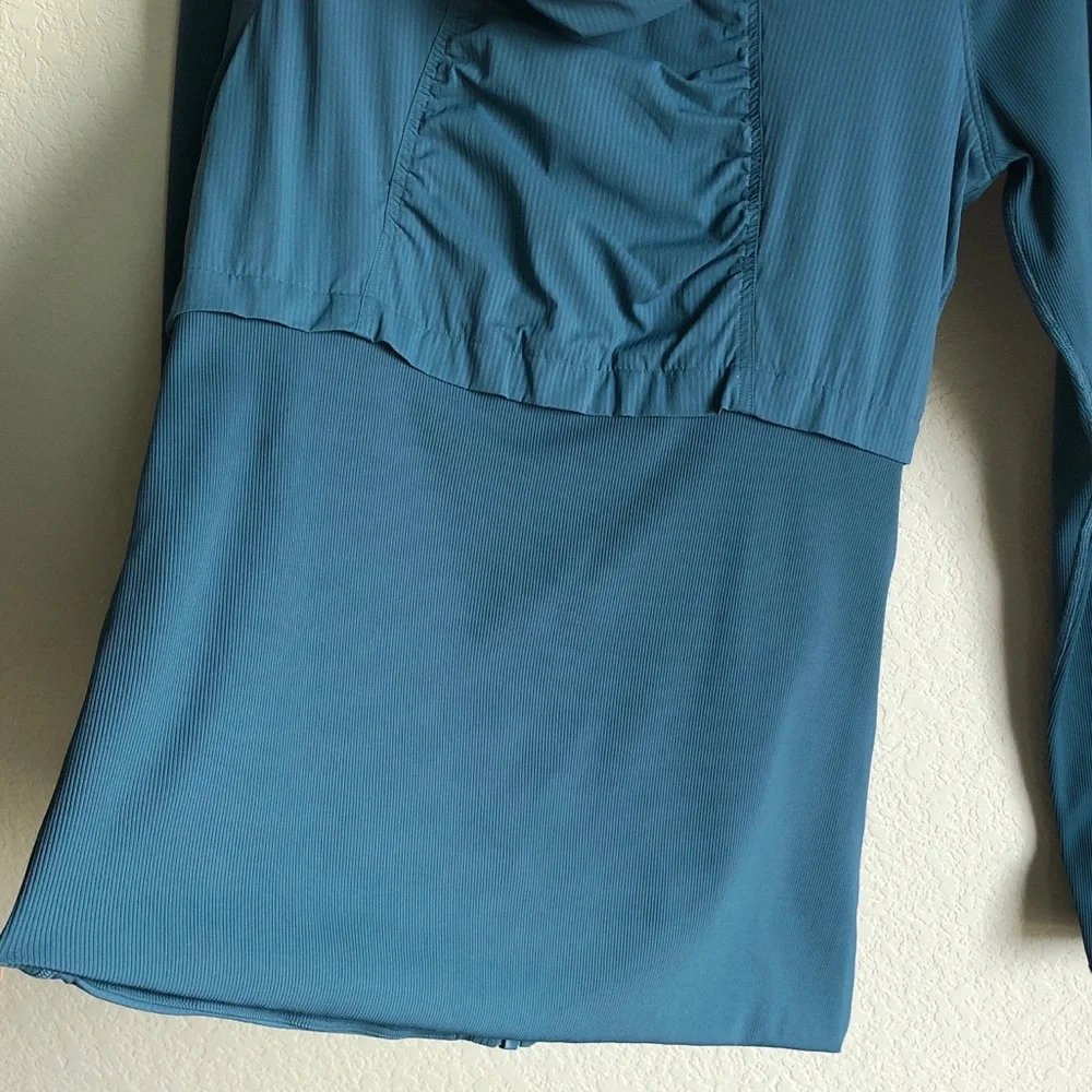 Lululemon Dance Studio Jacket Rib Sleeve Reversible Petrol Blue 10 Hoodie